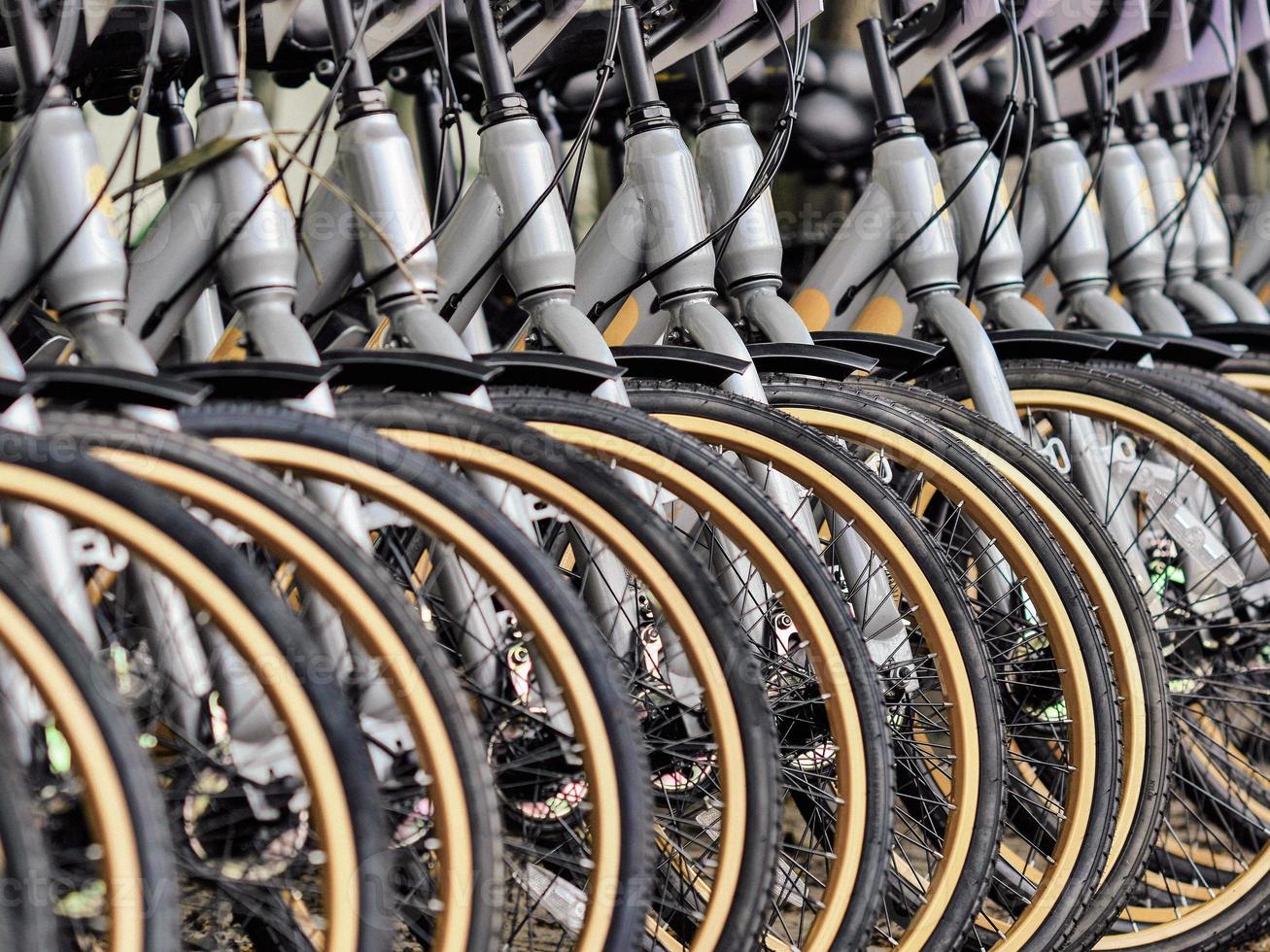 närbild se av stad cykel för hyra foto