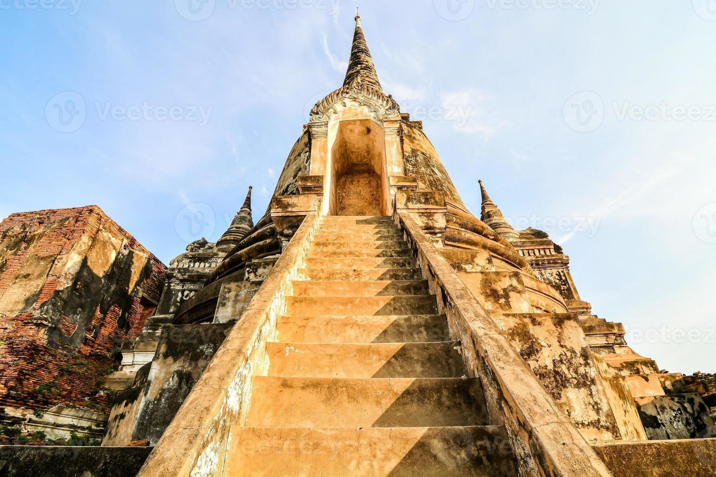 gammal buddist tempel i öst Asien foto