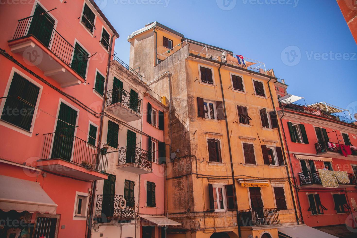 visningar av riomaggiore i cinque terre, Italien foto