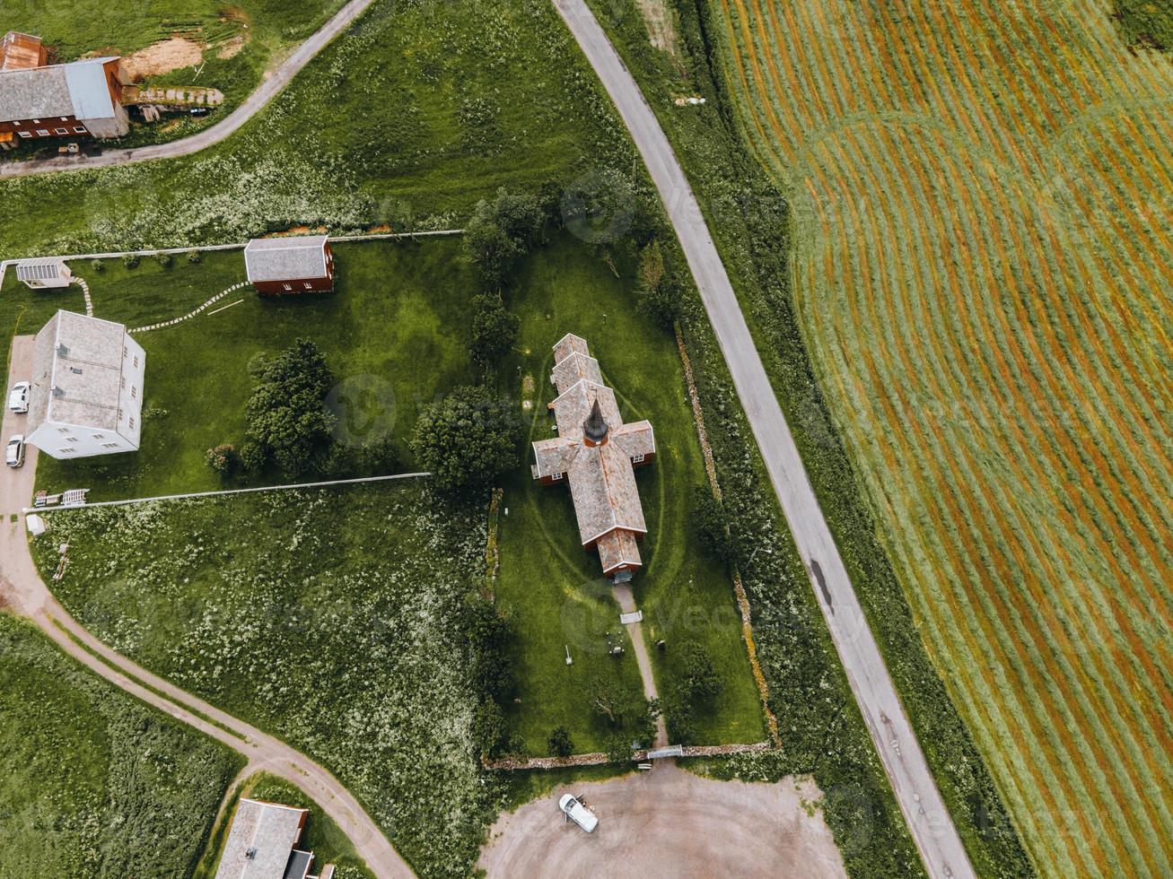 Flakstad kyrka i de lofoten öar i Norge foto