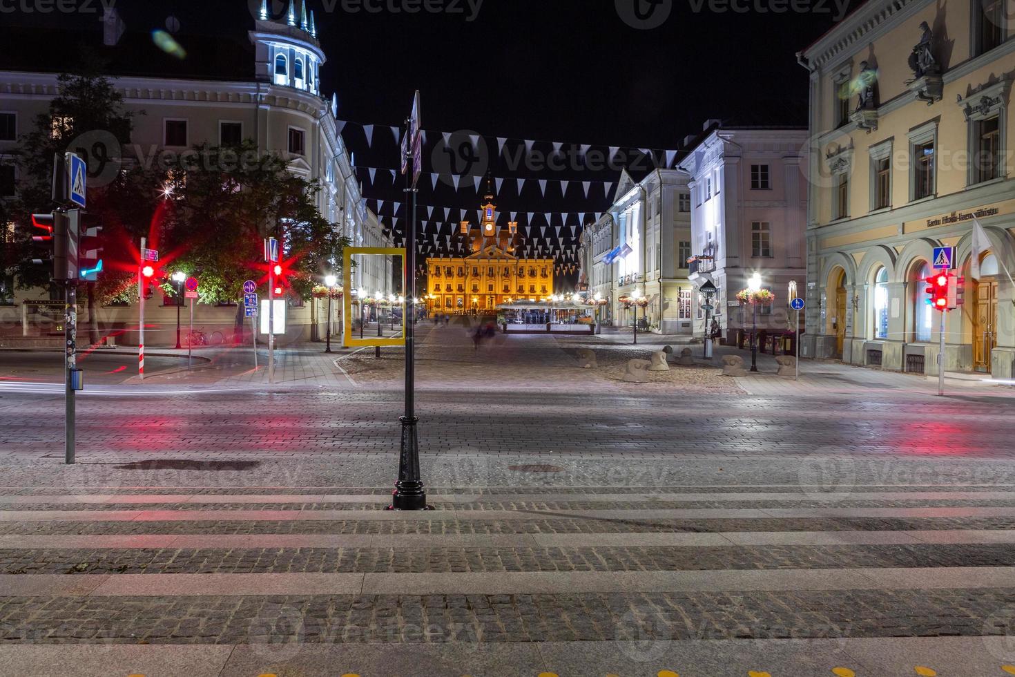 tartu, stadsbild på en solig dag foto