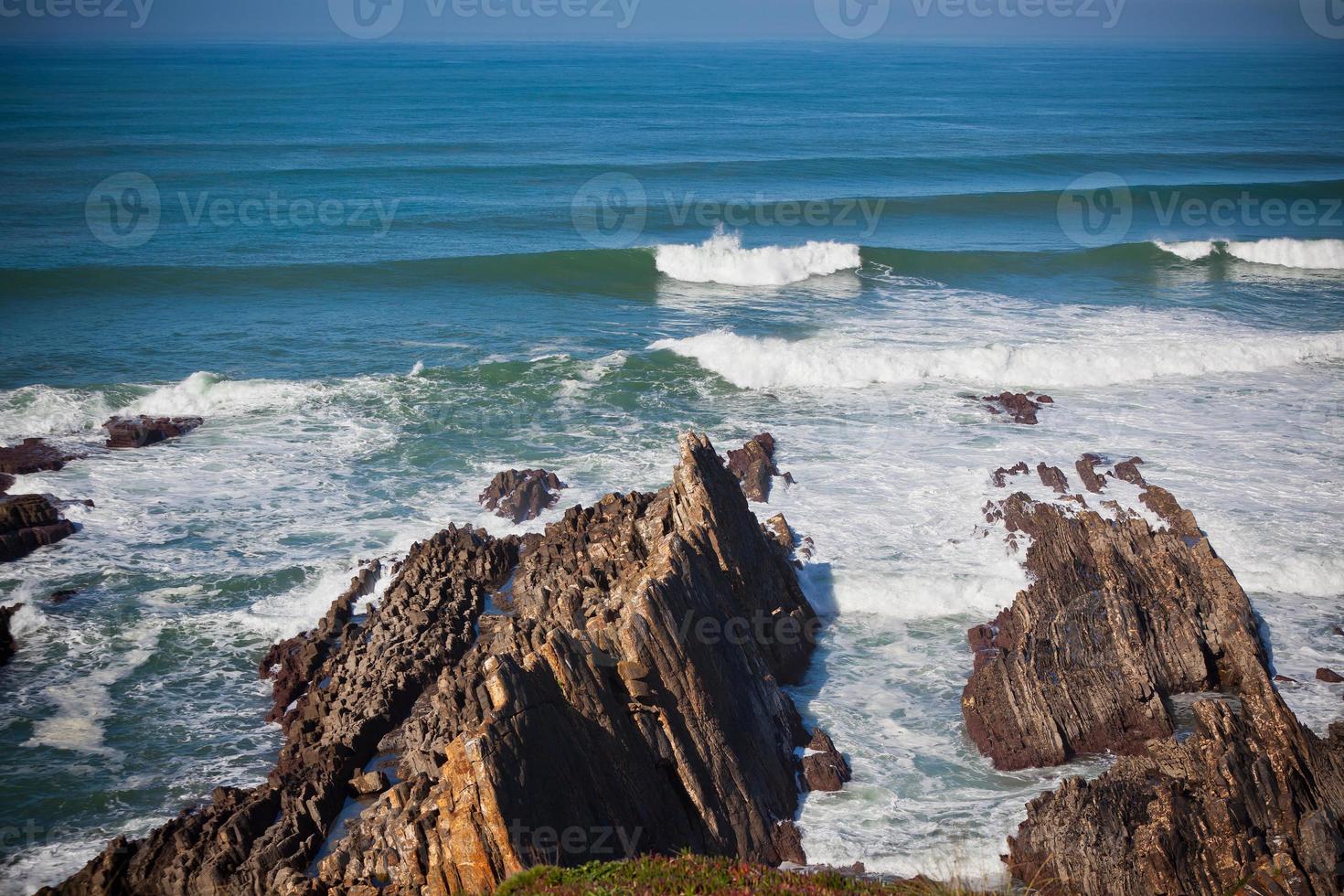 Västra portugal hav kustlinje foto