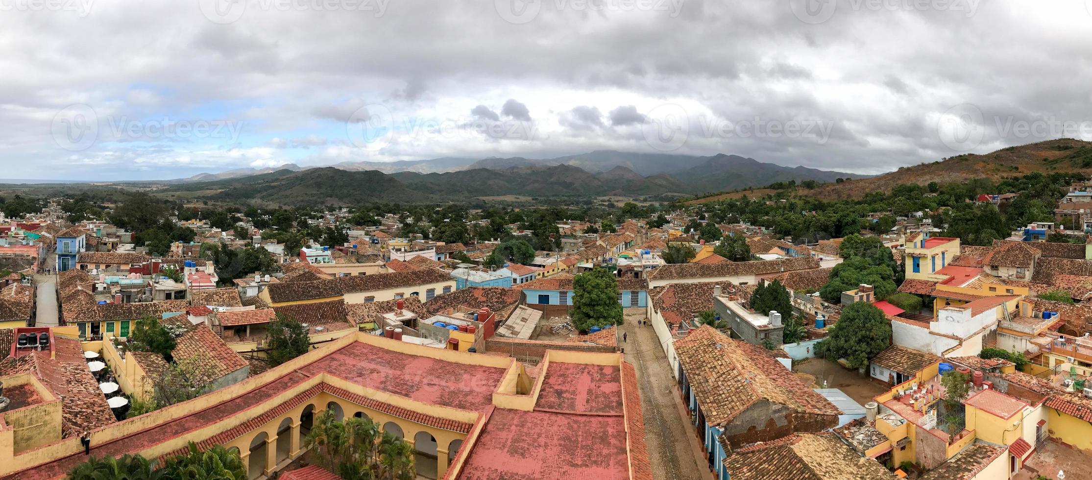 panorama- se över de gammal del av trinidad, Kuba, en unesco värld arv webbplats. foto