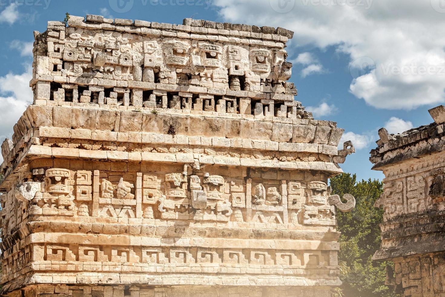 forntida ruiner vid chichen itza foto