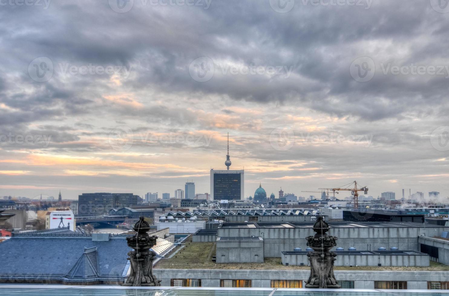 se av de berlin horisont från de riksdagen foto