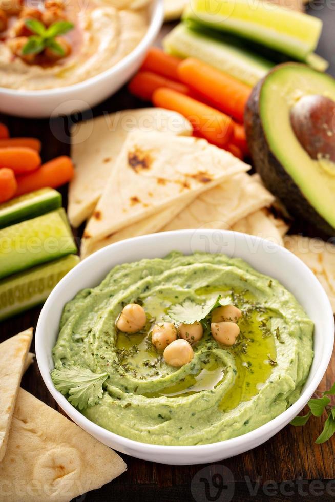 hemlagad avokado Koriander hummus foto