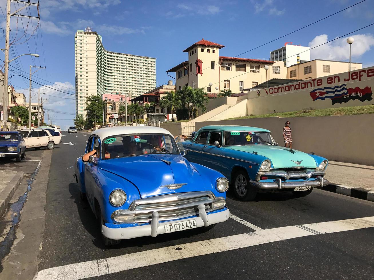 Havanna, kuba - jan 14, 2017 - klassisk bil i de gator av Havanna, kuba. foto