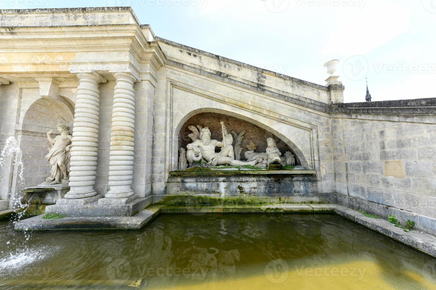 slott de Chantilly, historisk slott belägen i de stad av Chantilly, Frankrike. foto