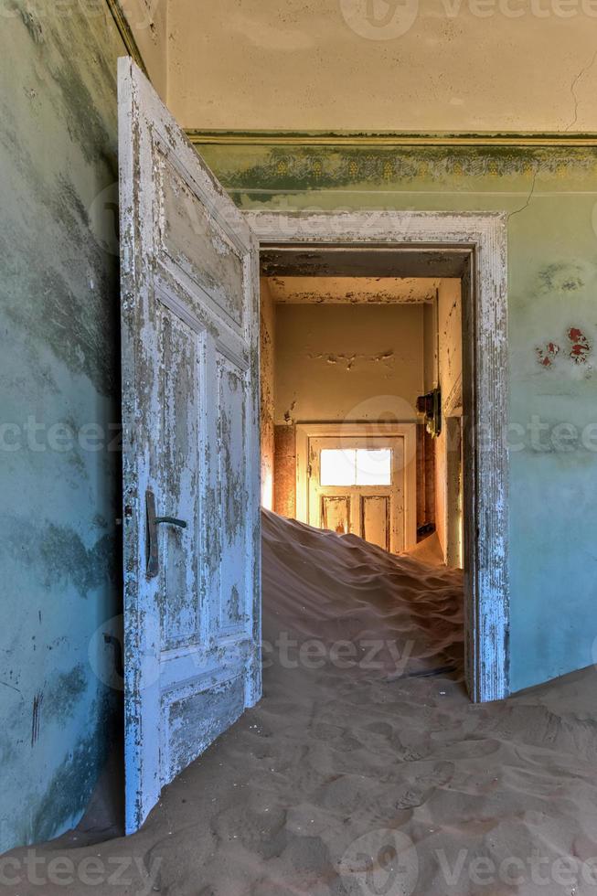 spöke stad kolmanskop, namibia foto