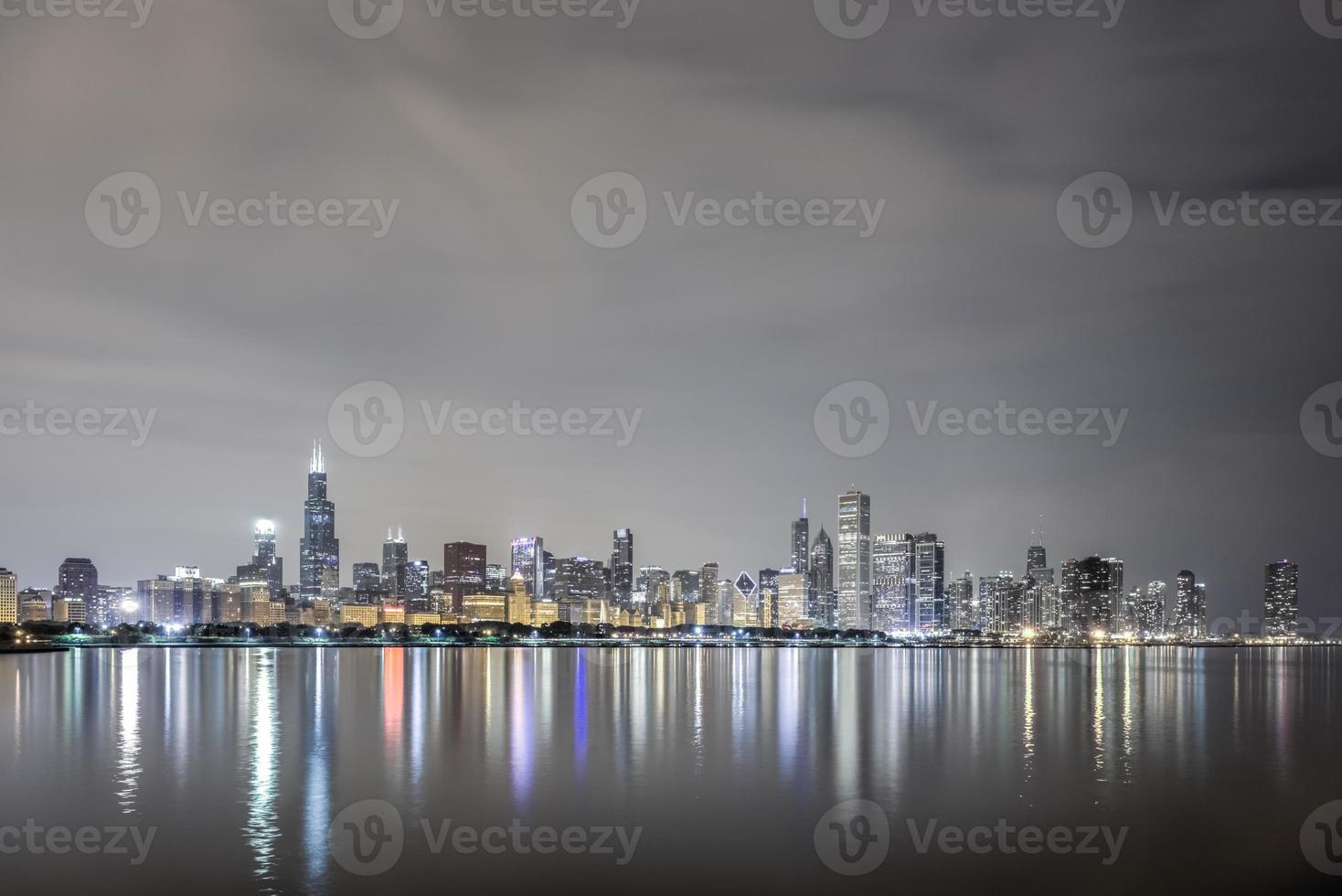 chicago skyline på natten foto