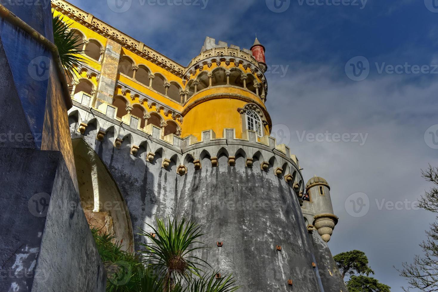 palacio da pena i sintra, lisboa, Portugal, Europa. den är en romantiker slott i sao pedro de penaferrim, i de kommun av sintra, portugal. foto