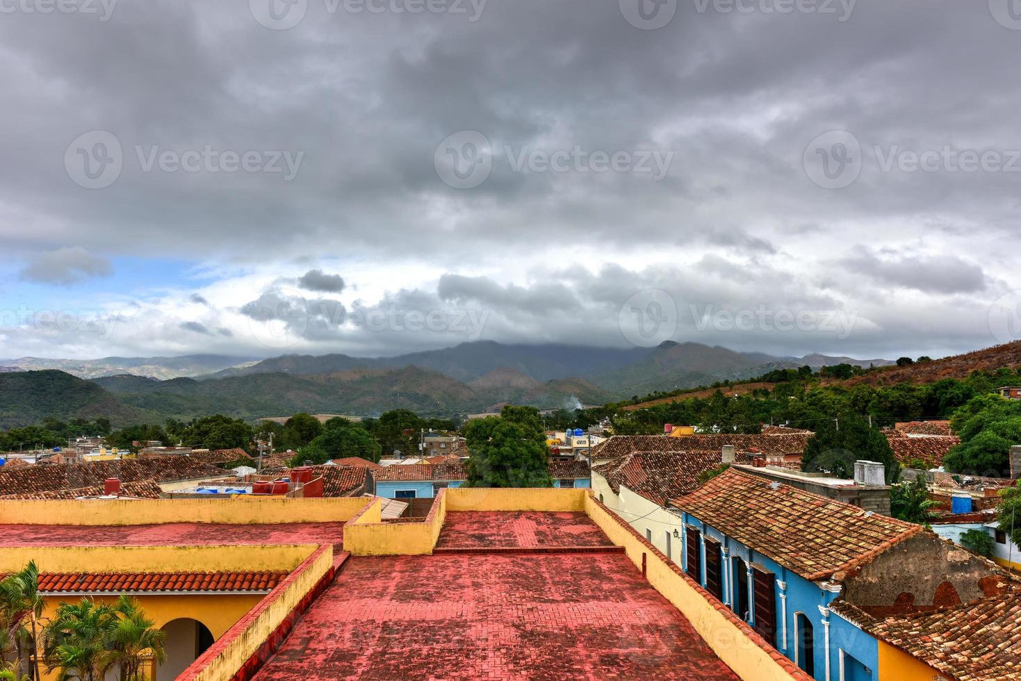 panorama- se över de gammal del av trinidad, Kuba, en unesco värld arv webbplats. foto