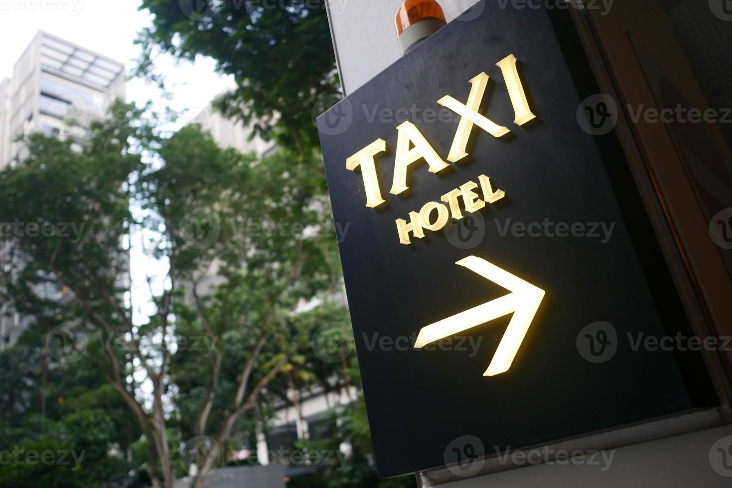 taxi stå tecken på svart i singapore foto