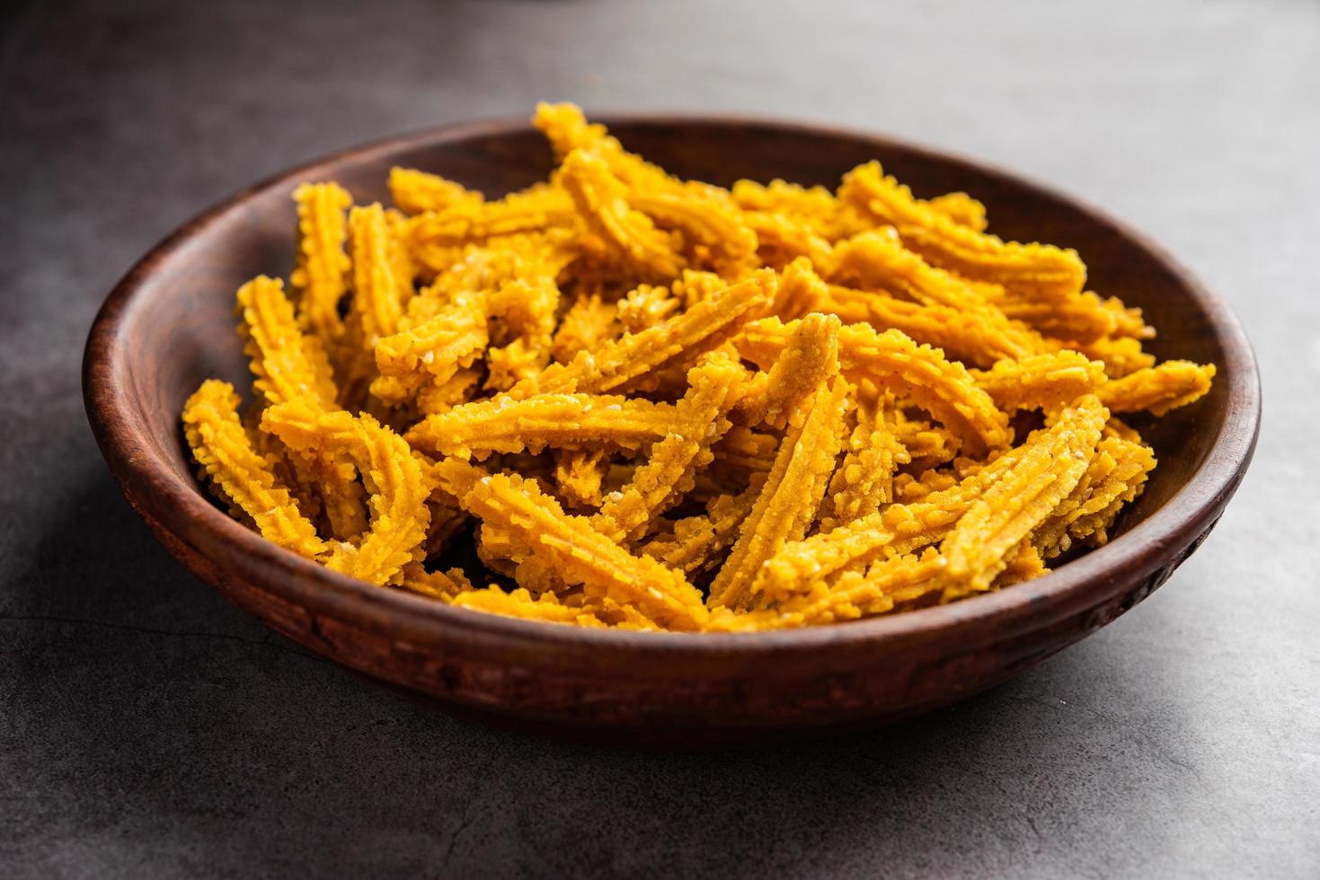 bhajni chakli pinnar eller knaprig murukku mellanmål tillverkad använder sig av diwali festival, favorit gumlar mat foto