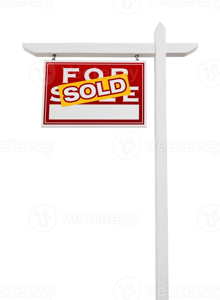 vänster vänd såld för försäljning verklig egendom tecken isolerat på en vit bakgrund. foto