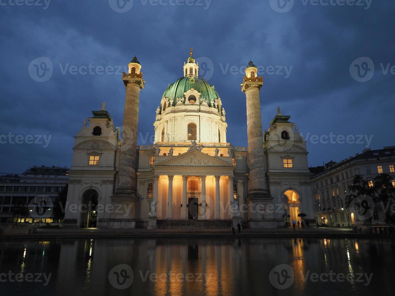 karlskirche kyrka i wien foto