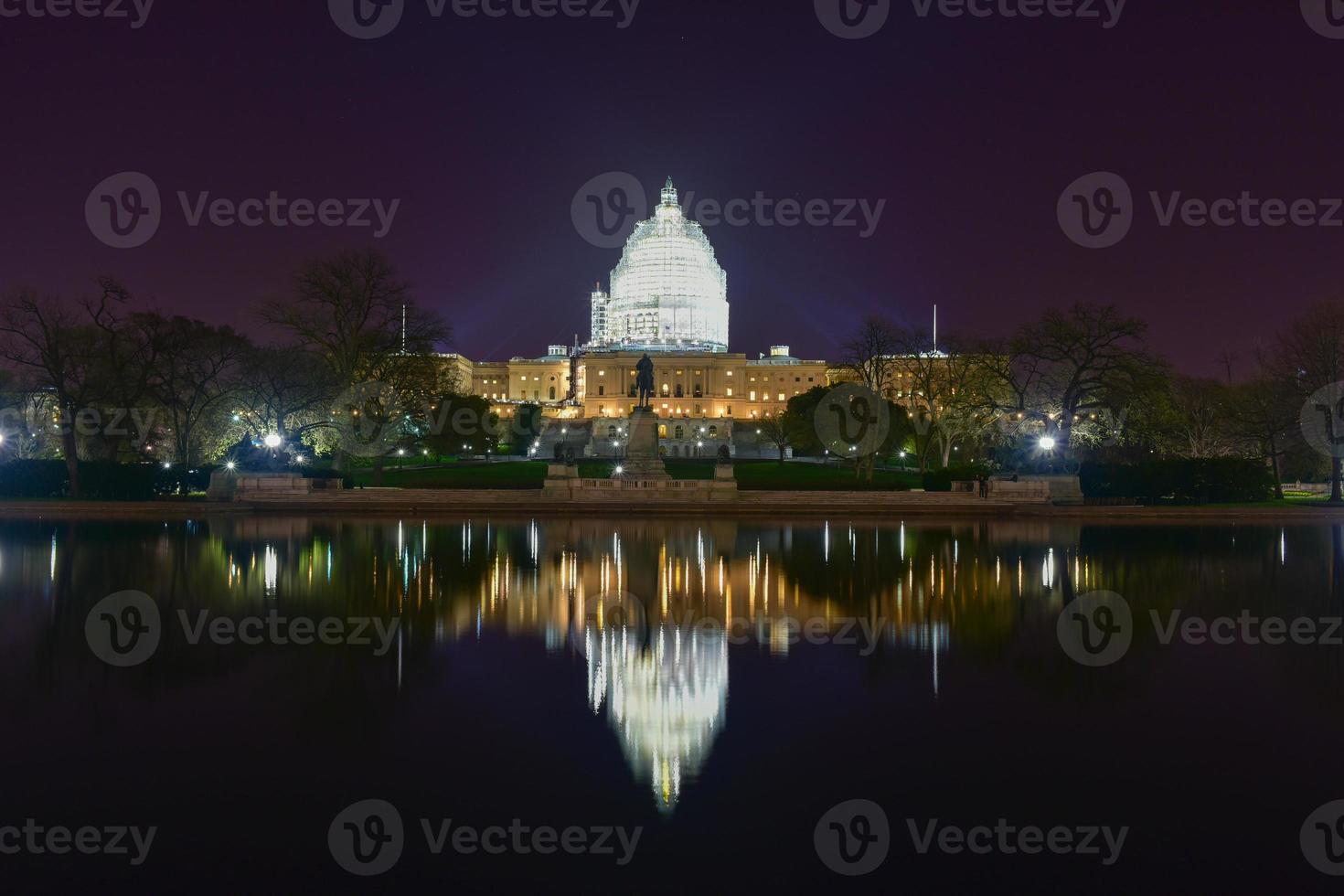 capitol byggnad på natt konstruktion - Washington, likström foto