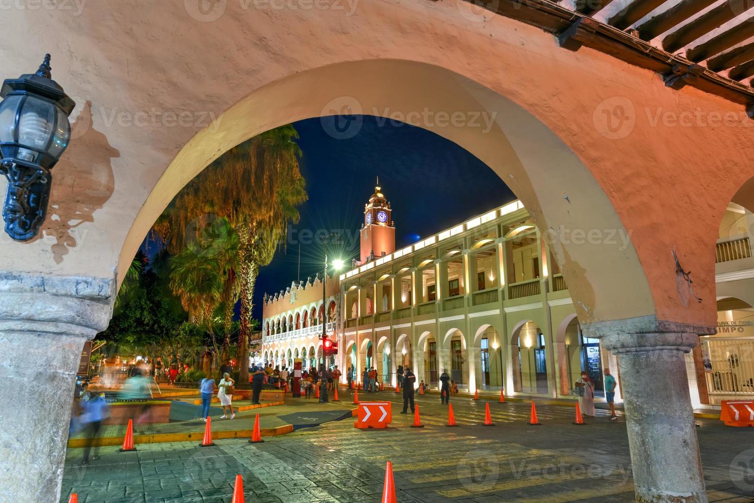 merida, mexico - Maj 24, 2021 - Fasad av de stad hall i merida, yucatan, Mexiko. foto