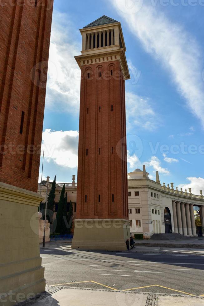 venetian torn på espanya fyrkant i barcelona, Spanien. foto