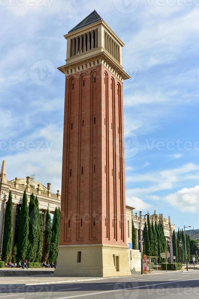 venetian torn på espanya fyrkant i barcelona, Spanien. foto