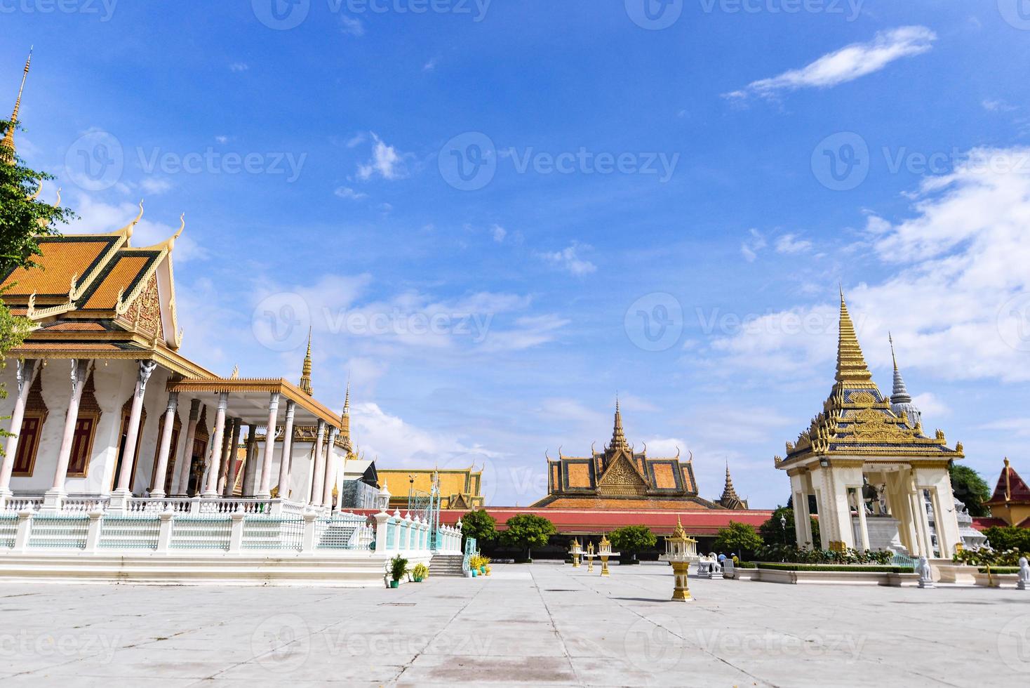 kunglig palats chanchhaya paviljong i phnom penh, kambodja. foto