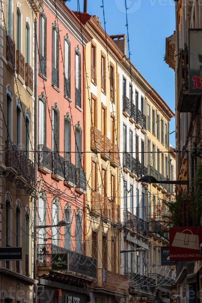 visningar från en små stad i de söder av Frankrike foto