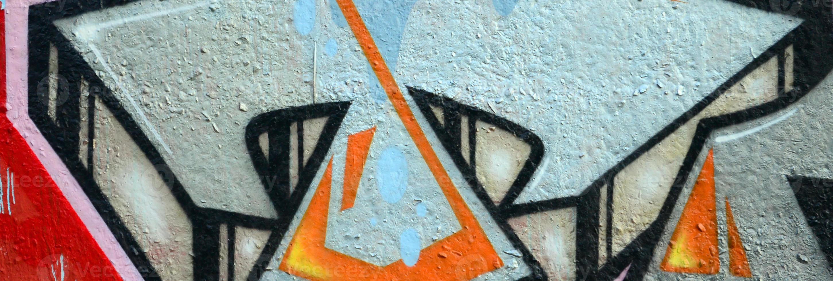 fragment av graffiti ritningar. de gammal vägg dekorerad med måla fläckar i de stil av gata konst kultur. färgad bakgrund textur foto