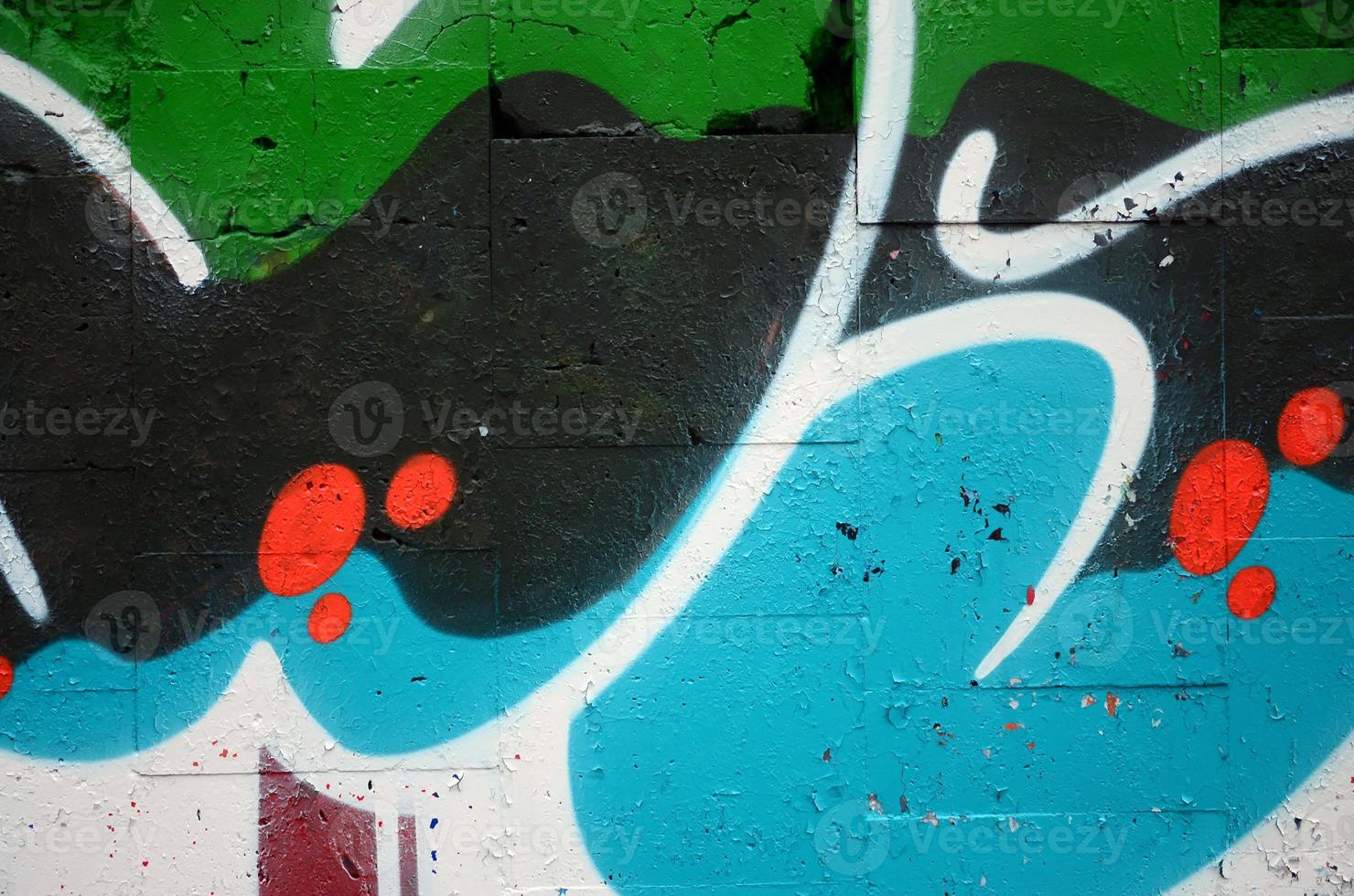 en fragment av graffiti teckning använder sig av konturer, applicerad till de vägg med de hjälp av burkar med aerosol målarfärger över de färgad fyllning områden. bakgrund textur av gata konst och vandalism foto