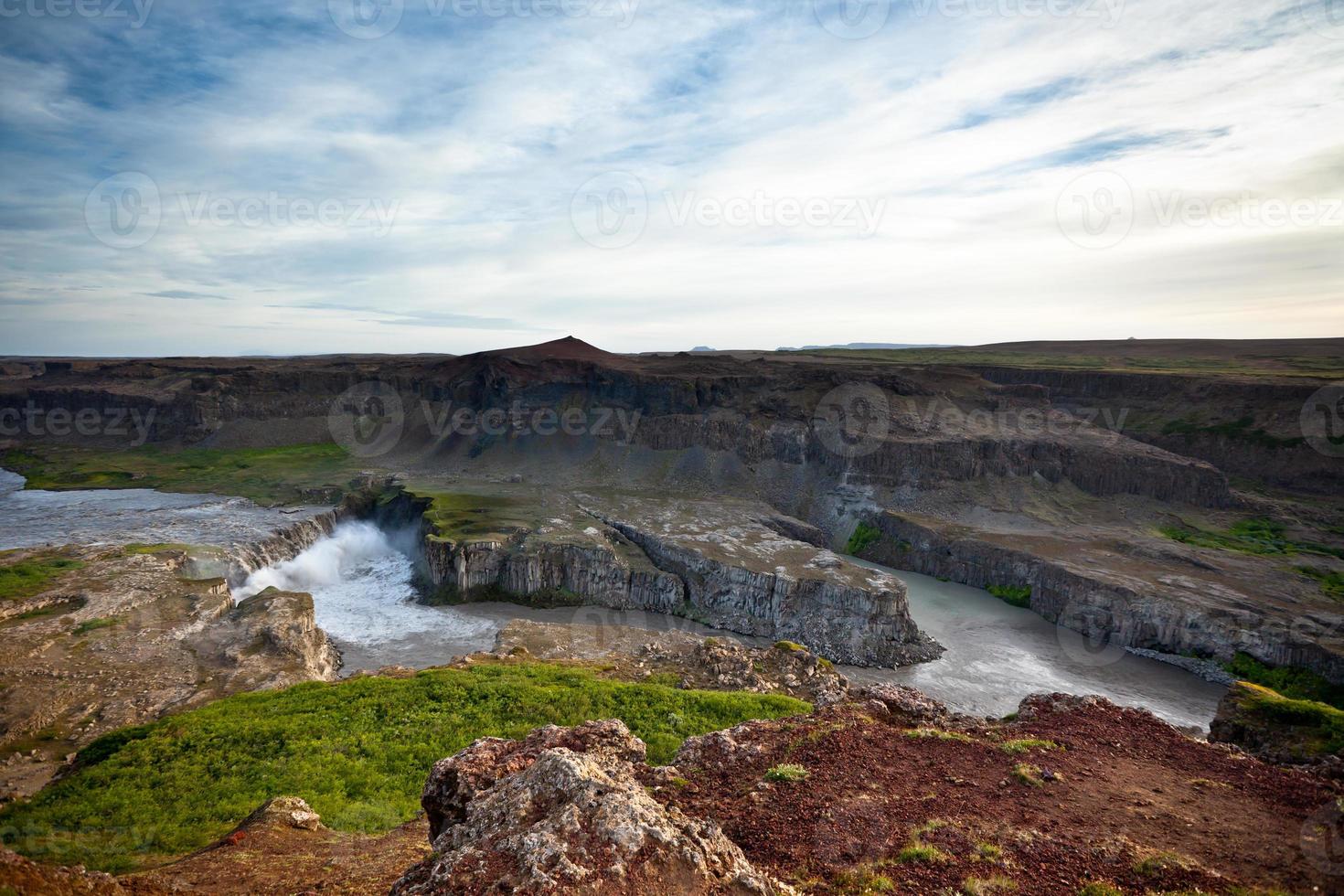 dettifoss vattenfall i island från ovan foto