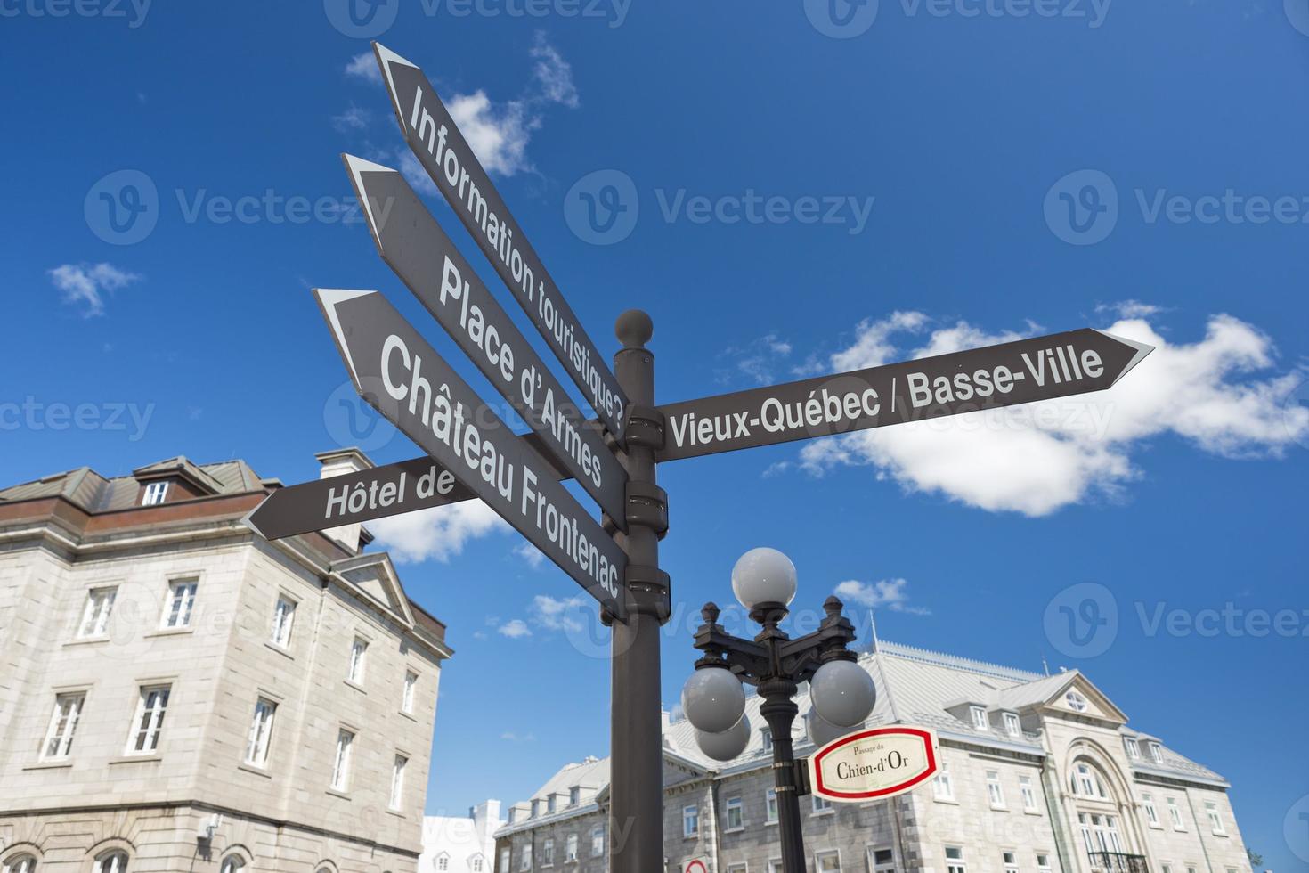 Quebec stad gata tecken foto