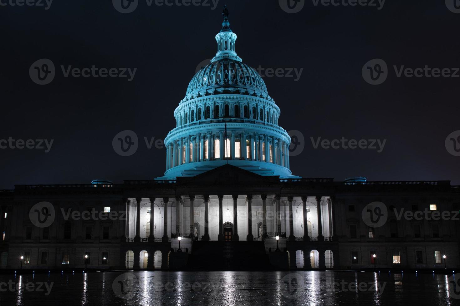 dc capitol på natt i Washington USA foto