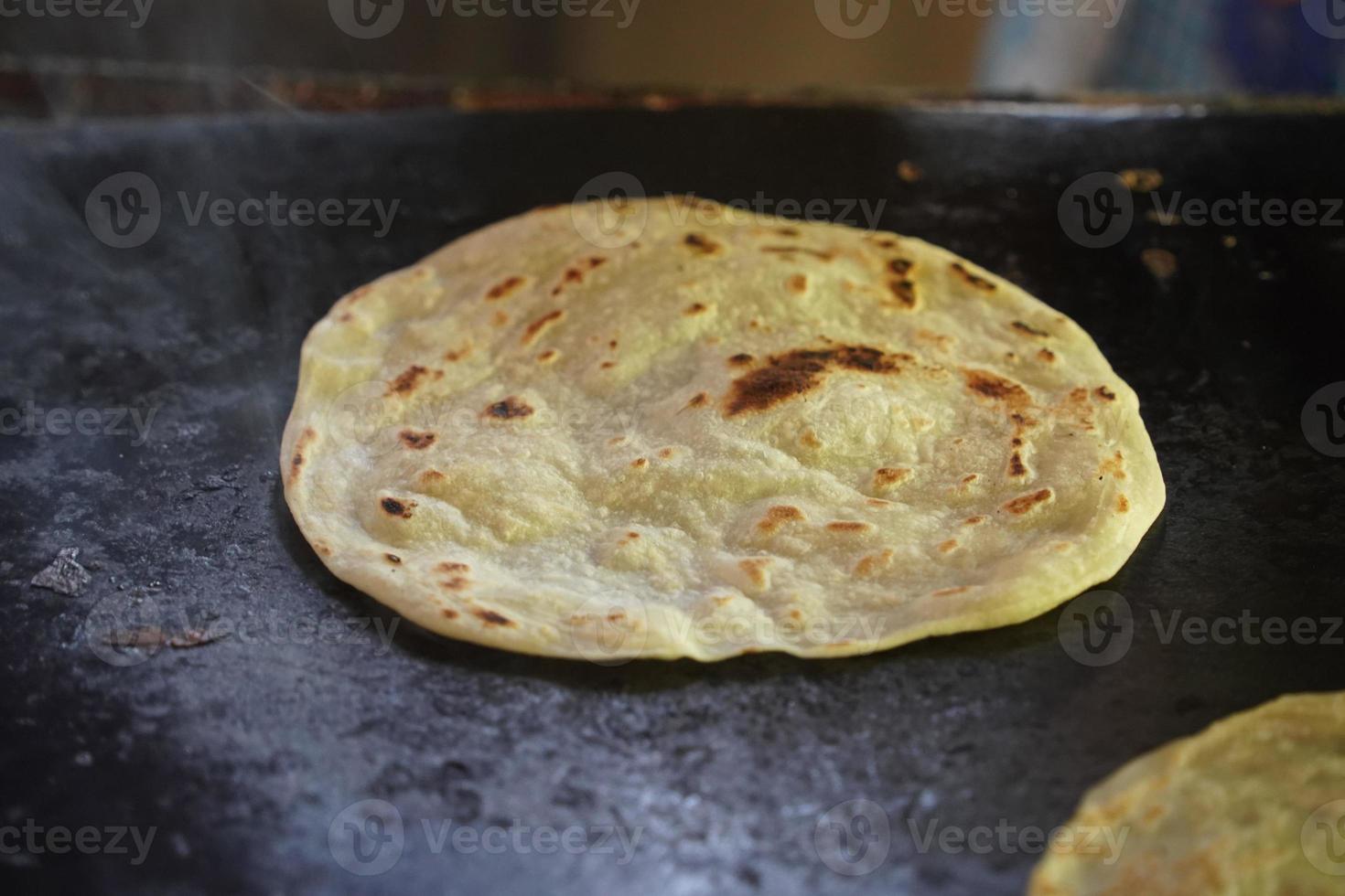 hand tillverkad mexikansk färsk tortillas foto