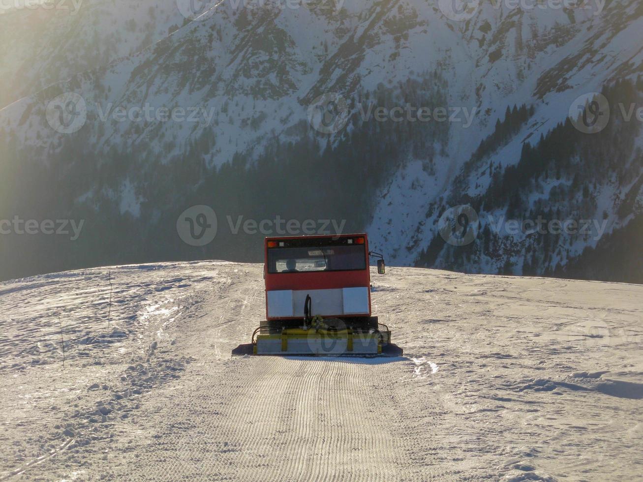 snöskoter i verkan foto