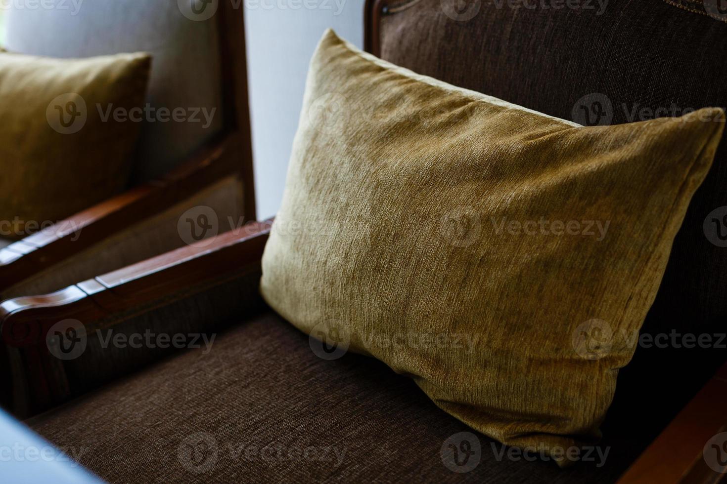 stänga upp detalj av kudde på soffa i en Hem foto
