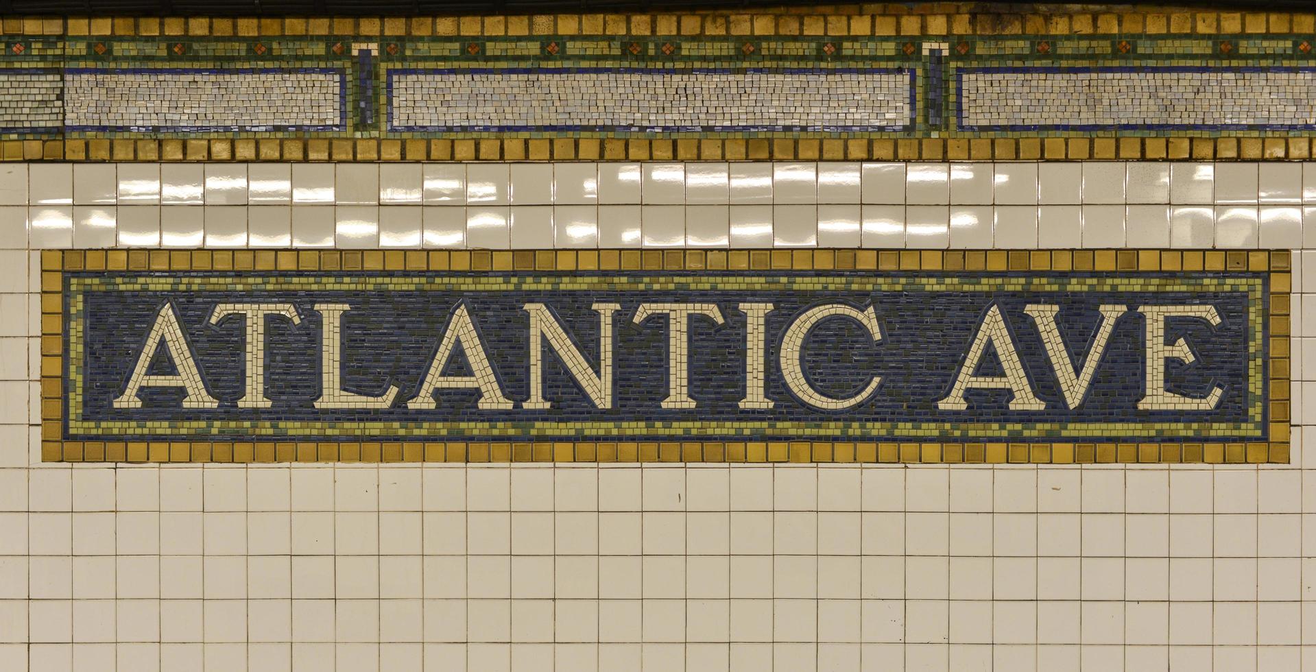 atlanten aveny tunnelbana tecken, Brooklyn, ny york foto