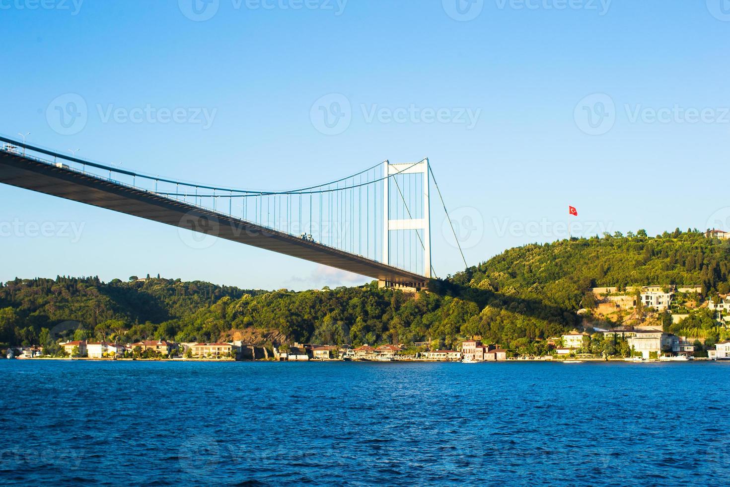 fatih sultan mehmet bro över de bosphorus sund i istanbul, Kalkon. foto