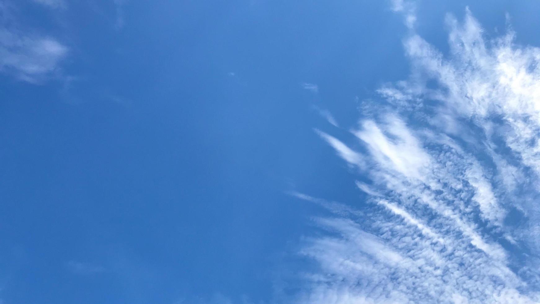 ljus himmel för bakgrundsbilder i designarbete foto