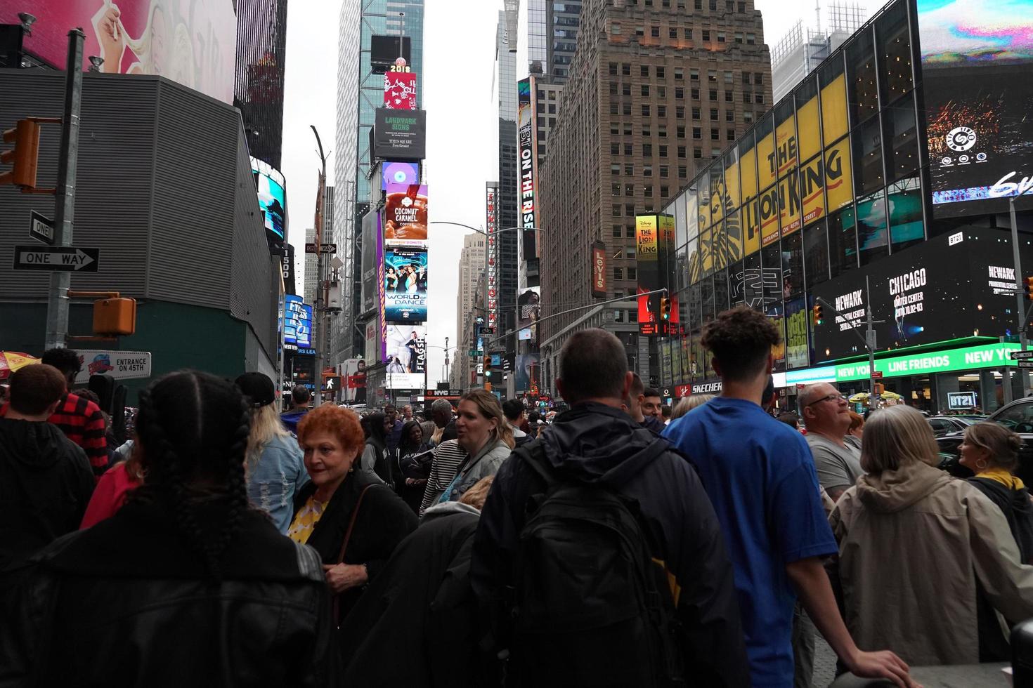 ny york, USA - Maj 25 2018 - gånger fyrkant full av människor foto