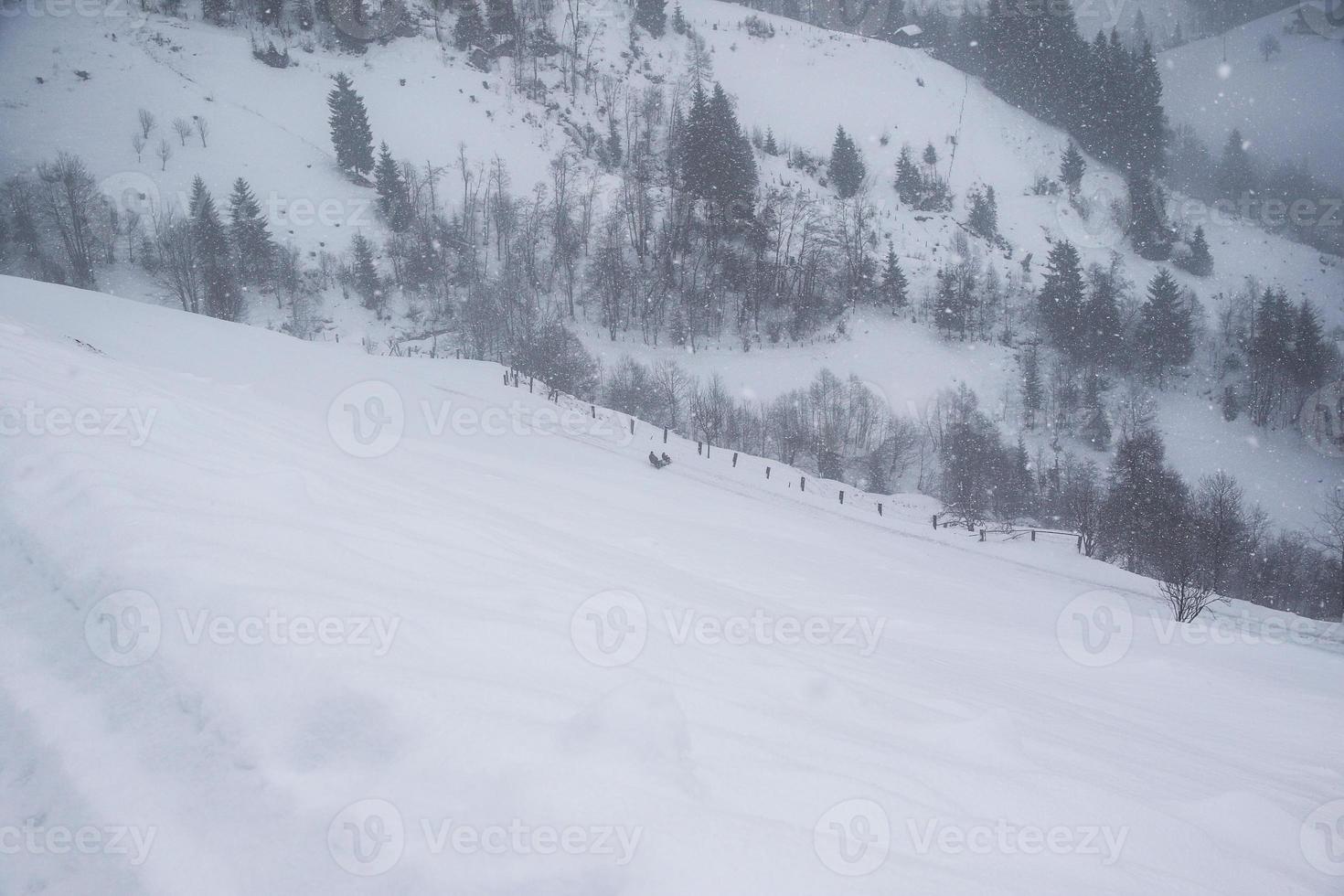 vinter- landskap i österrikiska alps foto