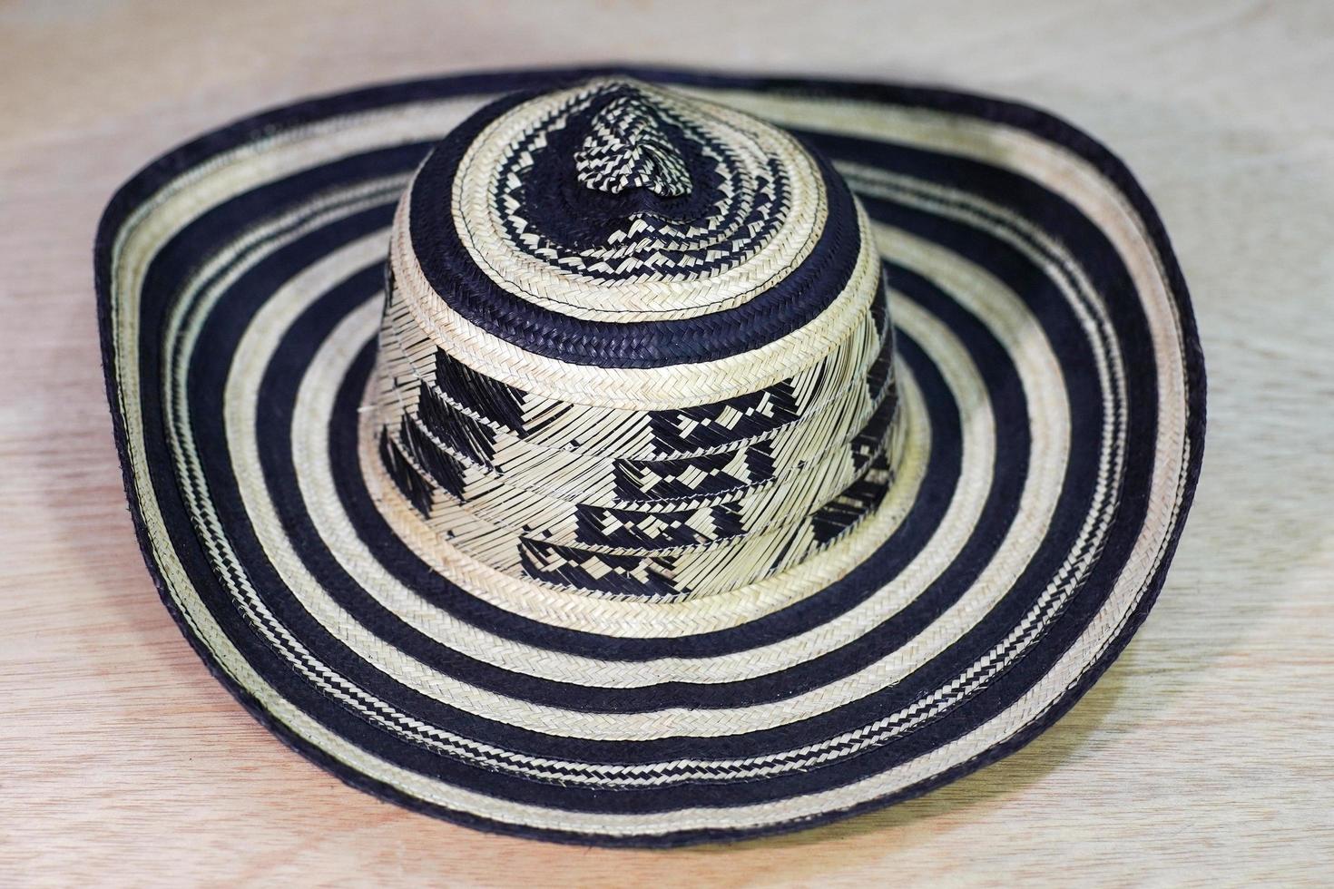 typisk och traditionell colombiansk vueltiao-hatt foto