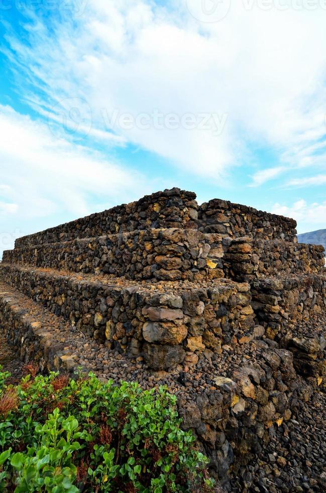 pyramider i guimar på teneriffa, kanariefågel öar, Spanien foto