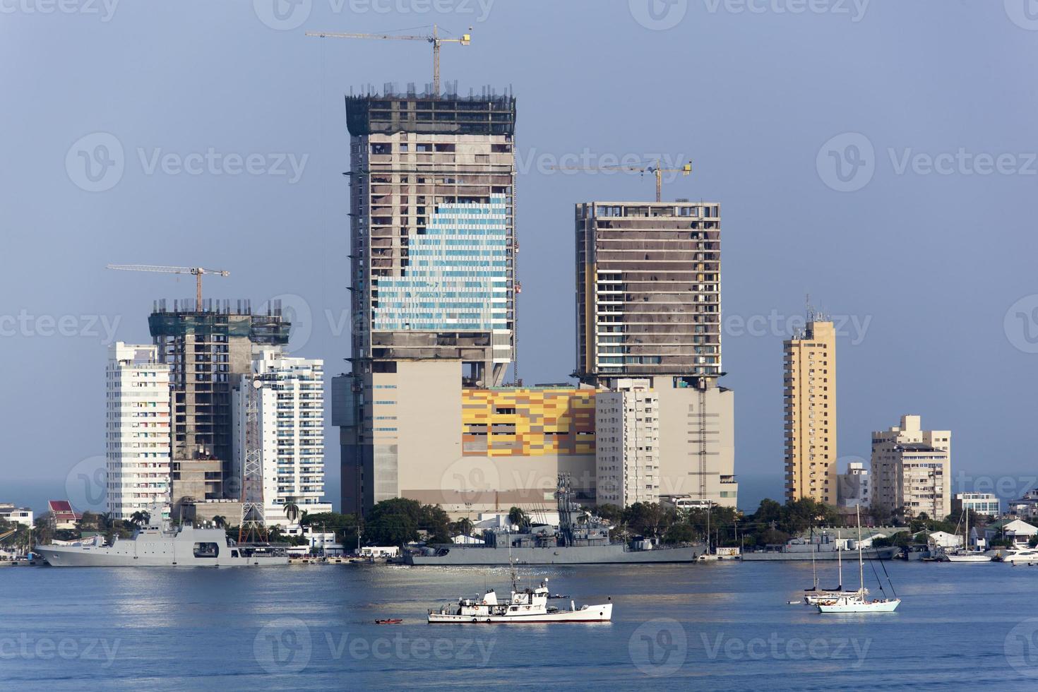 cartagena stad konstruktion och militär fartyg foto