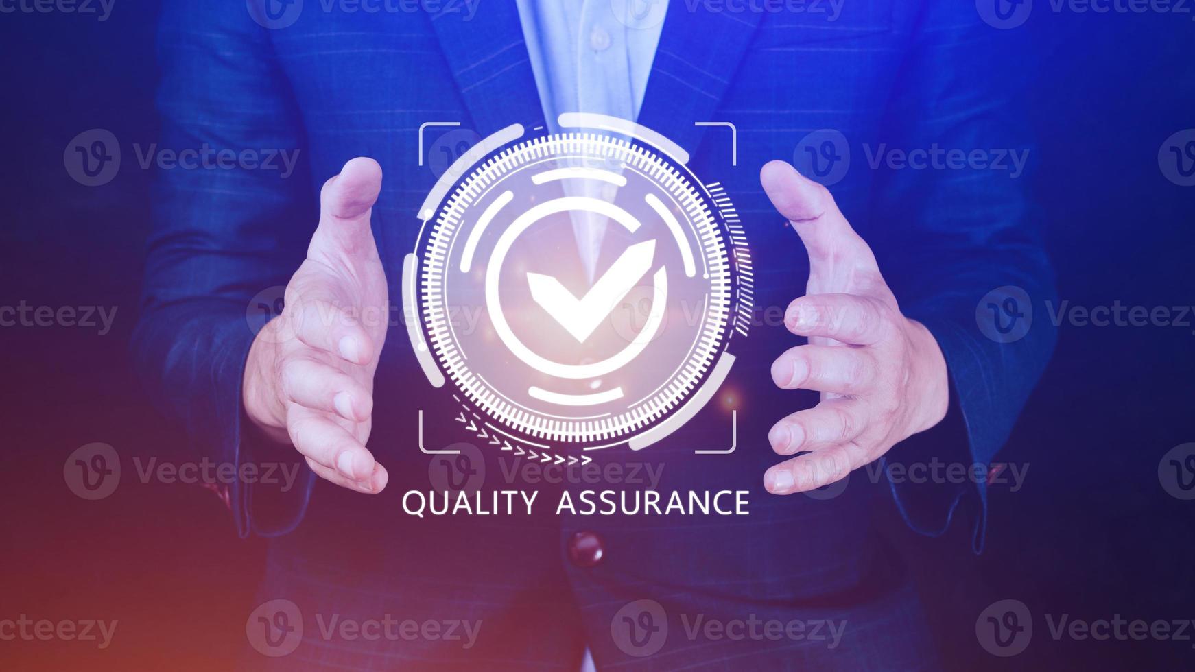 kvalitet försäkran kontrollera standarder, standarder och certifiering koncept, garanterat kvalitet garanterat service standard internet teknologi företag begrepp. foto