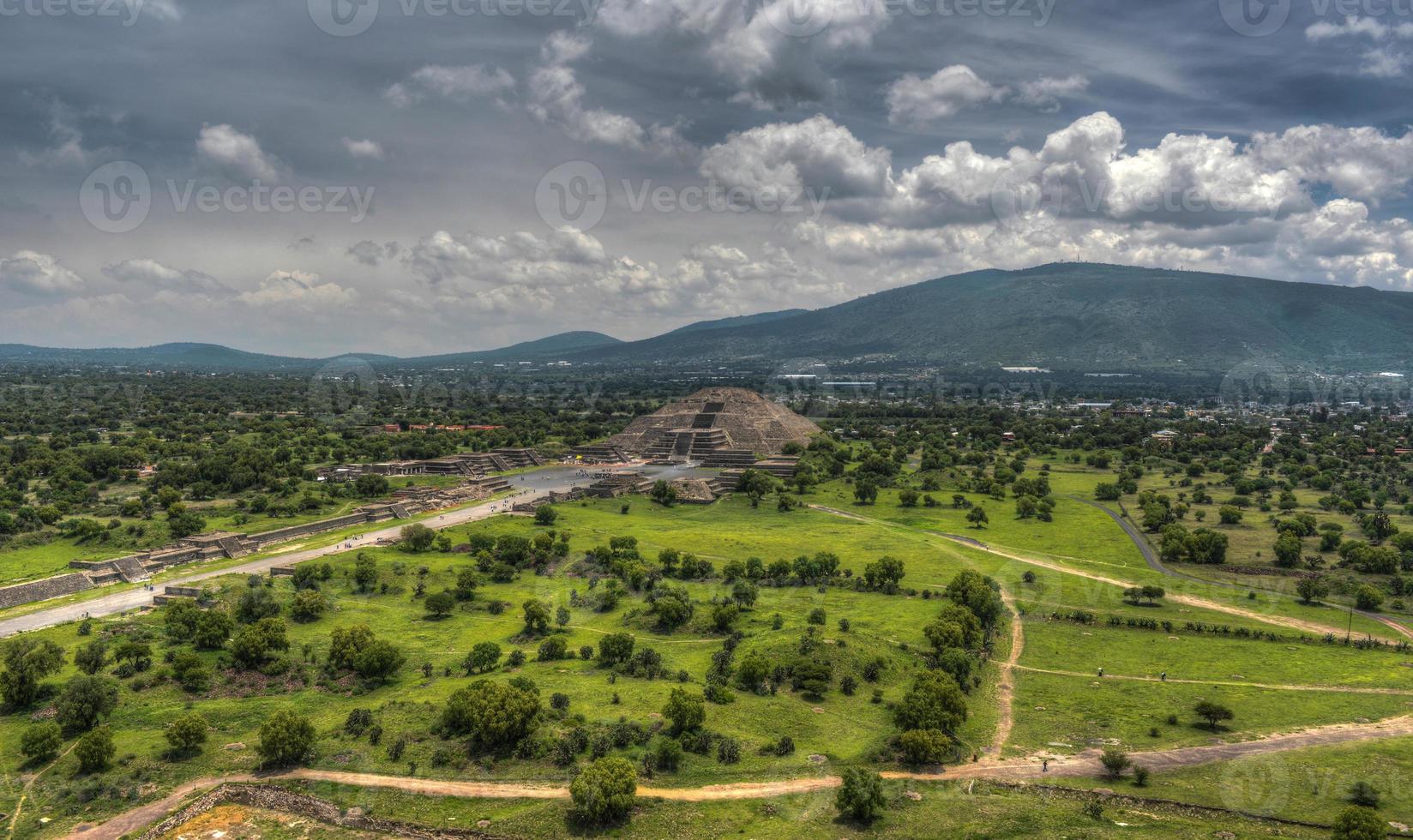 pyramid av de måne, teotihucan foto