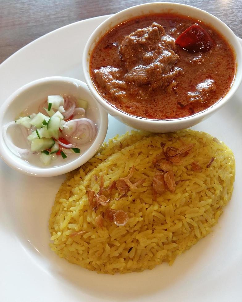 curry och ris foto