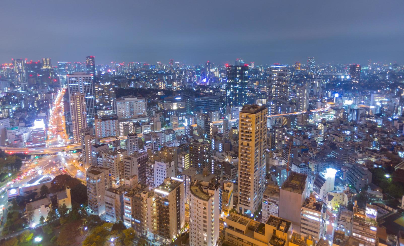 tokyo stad på natten foto