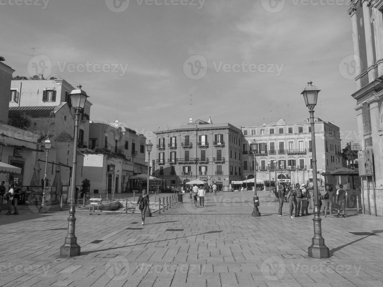 de stad av bari i Italien foto