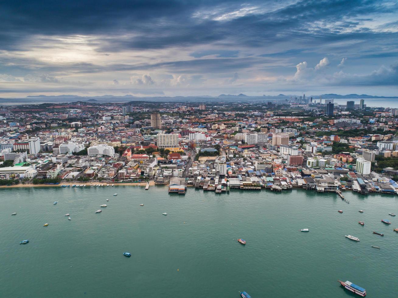 Flygfoto över Pattaya Beach, Thailand foto