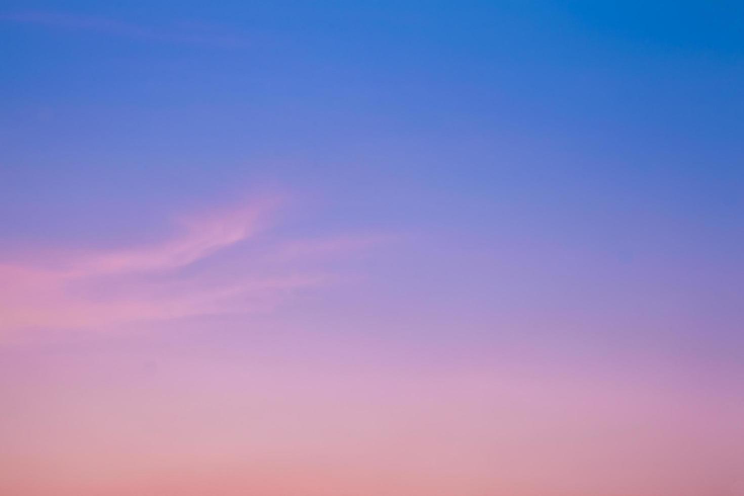 himlen vid solnedgången foto