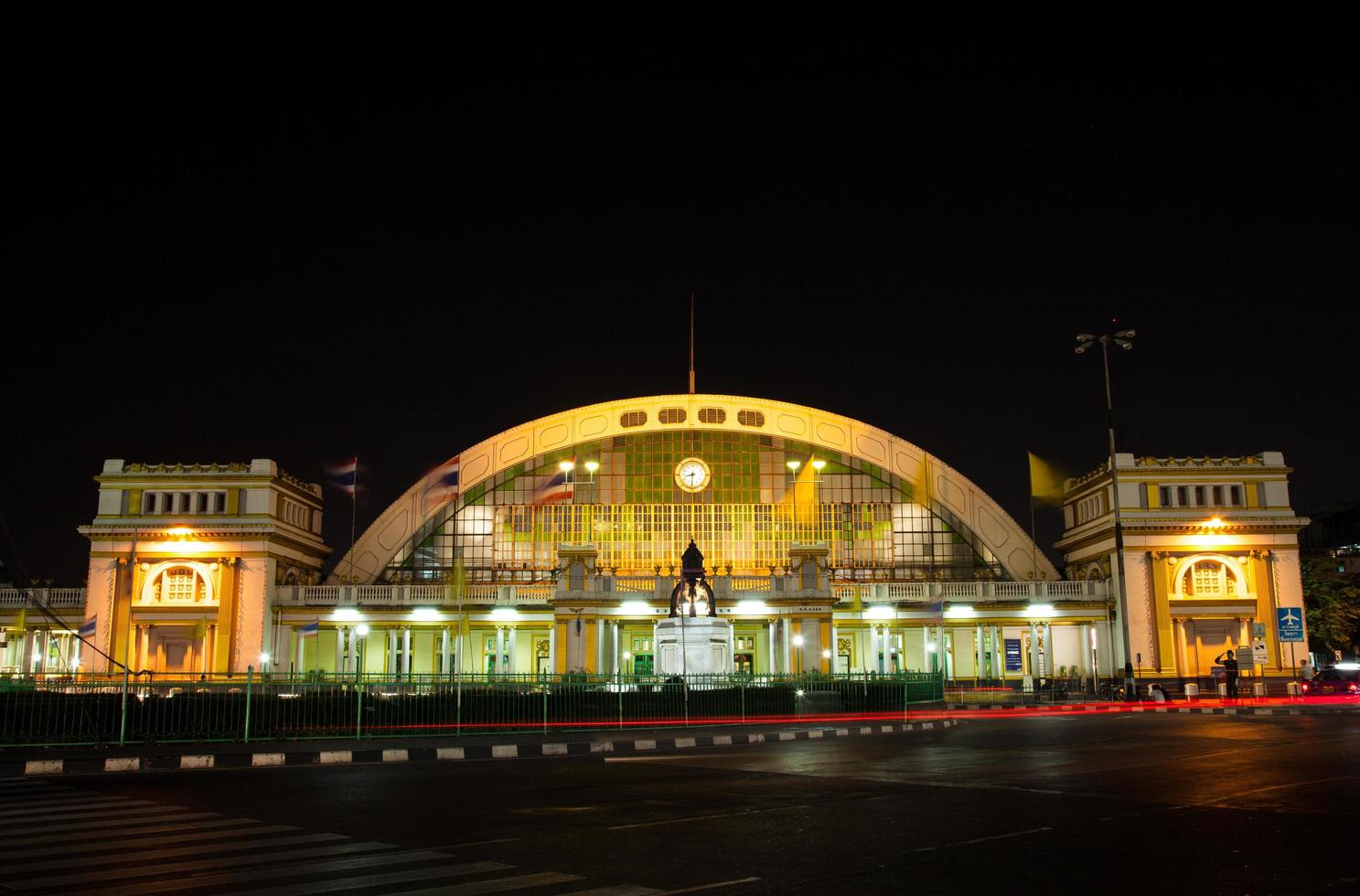 järnvägsstation i bangkok, thailand foto